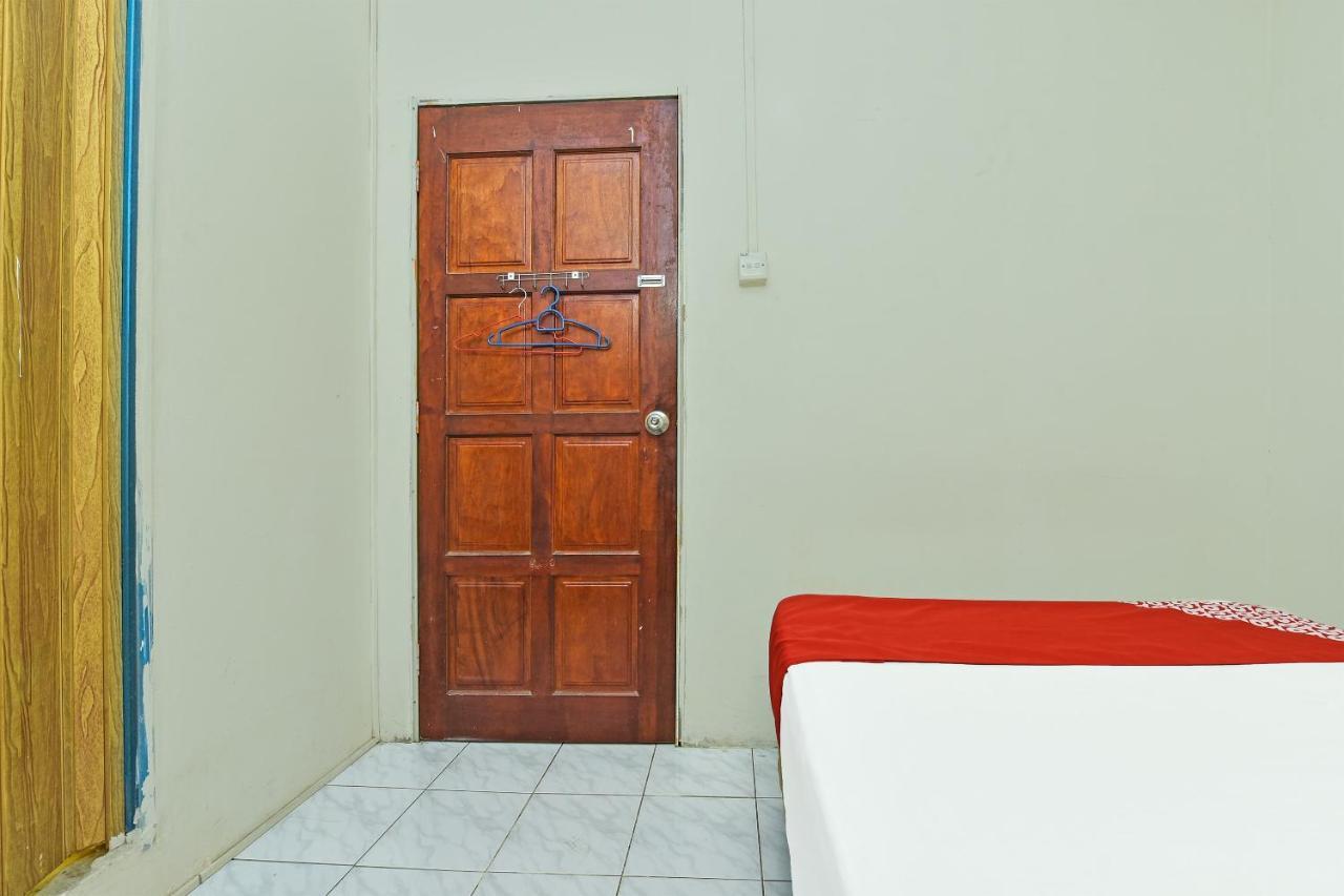 F Hotel Sungai Dua Bukit Exteriér fotografie
