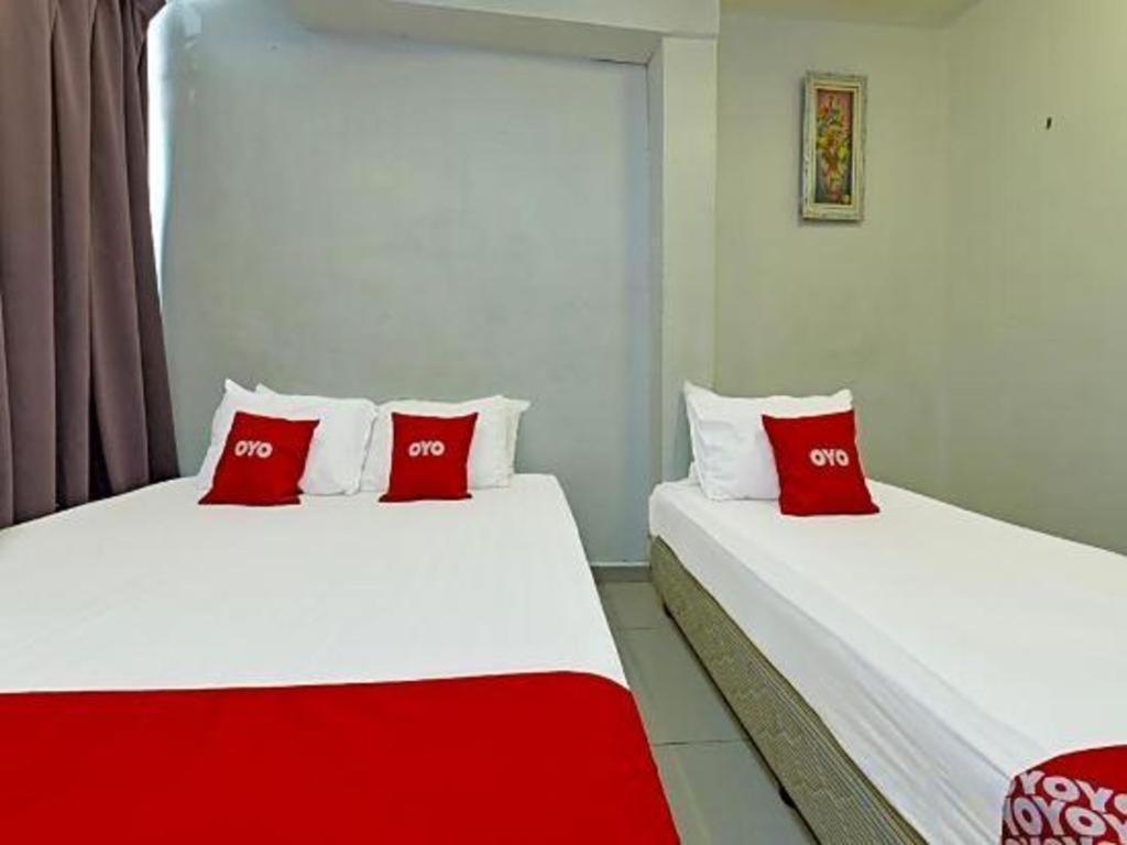 F Hotel Sungai Dua Bukit Exteriér fotografie