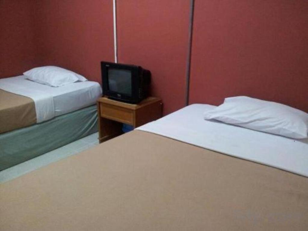 F Hotel Sungai Dua Bukit Exteriér fotografie